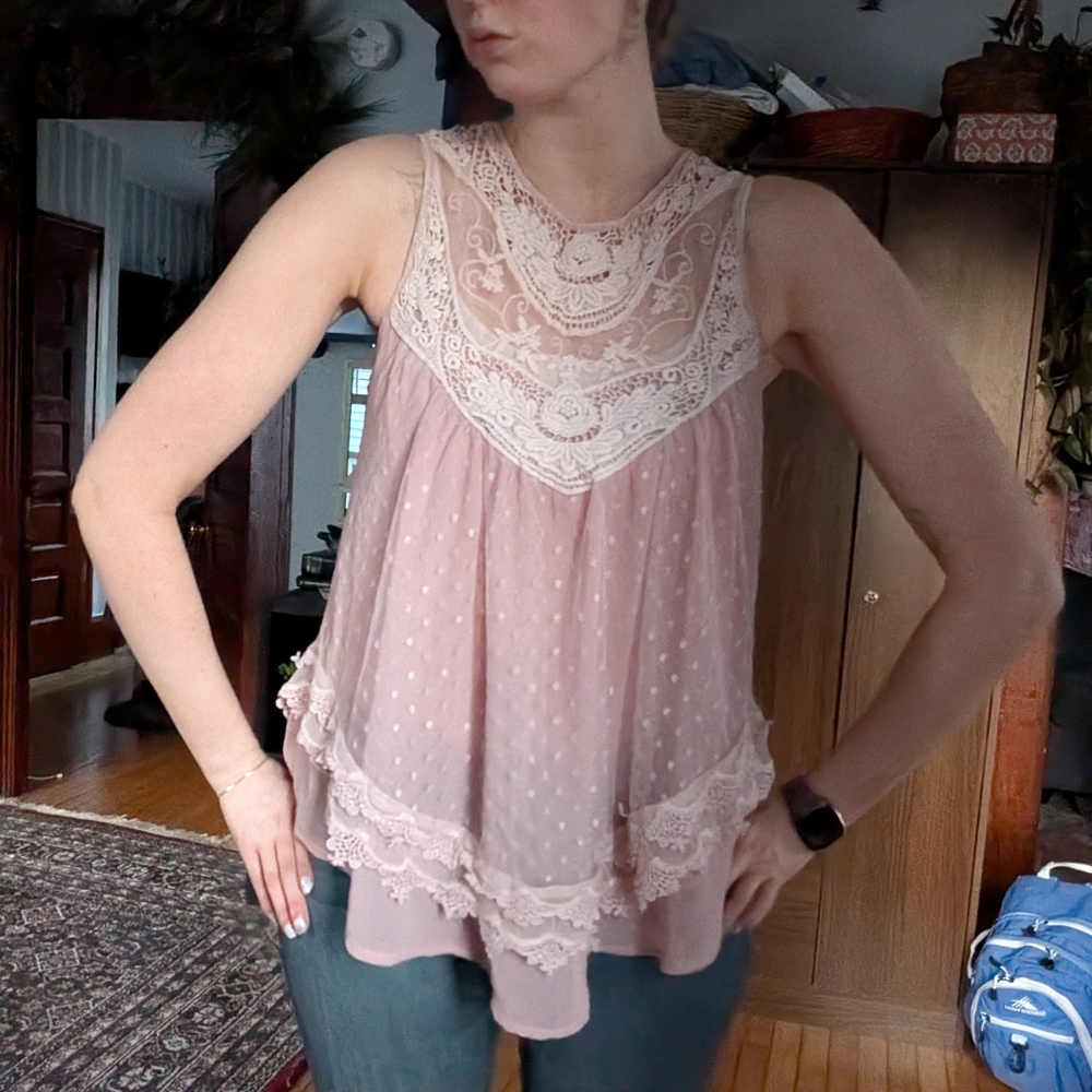 Elegant Lace Trim Pink Top